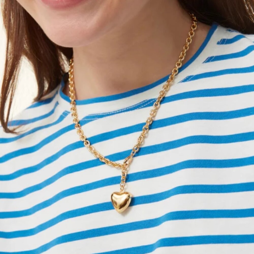 BEST Roxanne Assoulin The Mini Puffy Heart Necklace in Gold - Picture 2 of 6